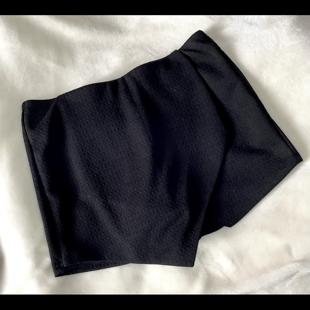New Look skort, size UK 6/EU 34, black